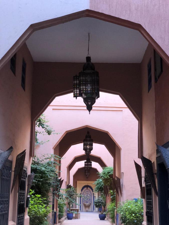 Riad Ramona Lqariya Seyaheya Μαρακές Εξωτερικό φωτογραφία