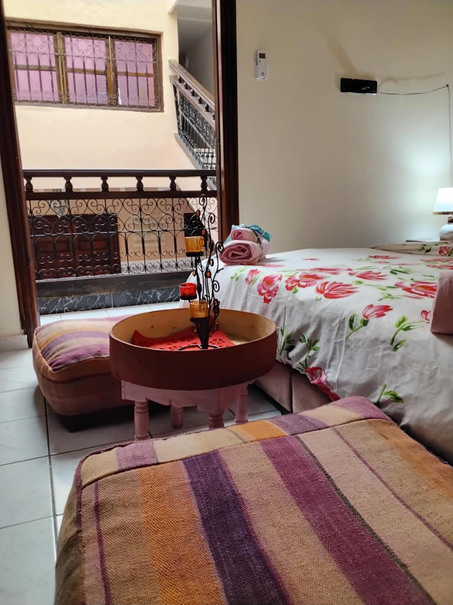 Riad Ramona Lqariya Seyaheya Μαρακές Εξωτερικό φωτογραφία